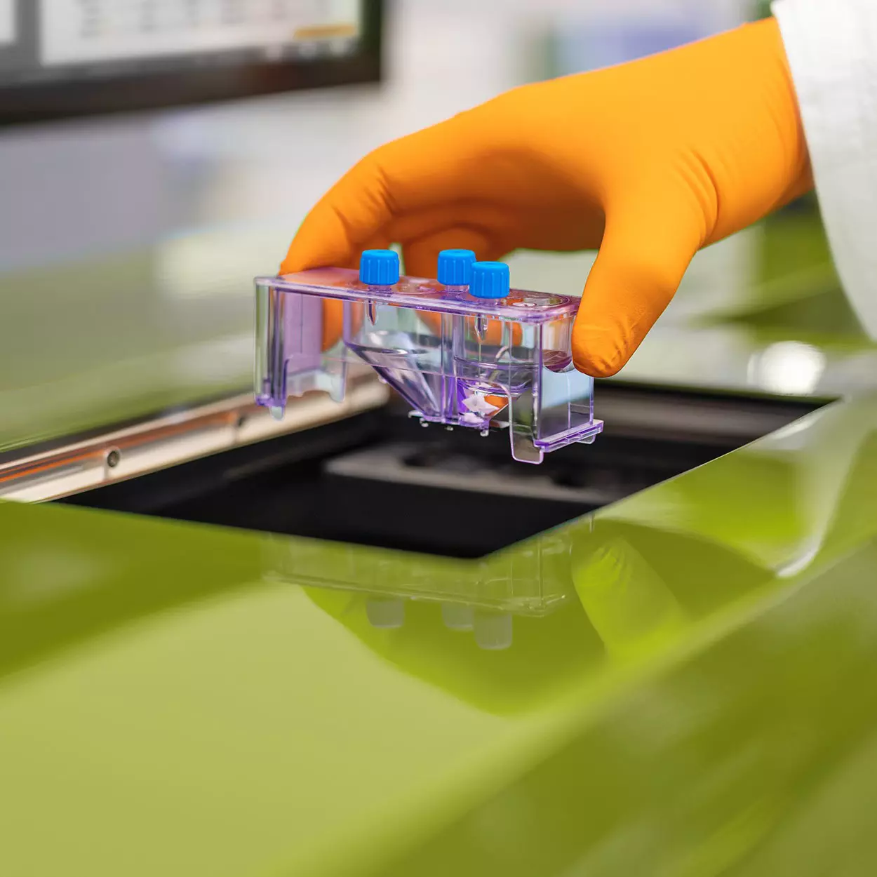Microfluidic cell sorting principle | MACSQuant Tyto | Miltenyi Biotec ...